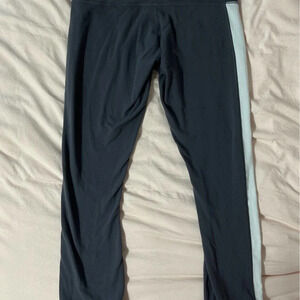 lululemon gray legging capris 6